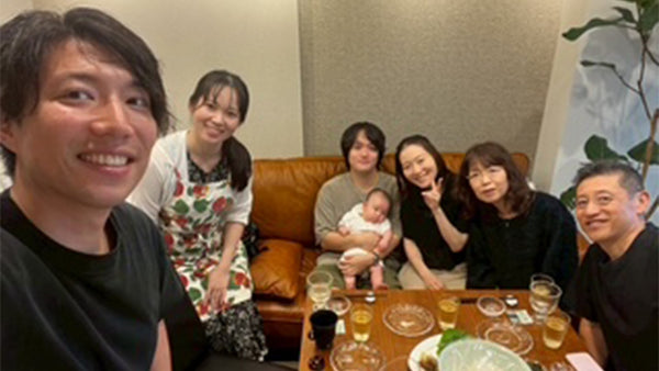 サカナバッカのWebオーダーで叶える、家族の特別な日